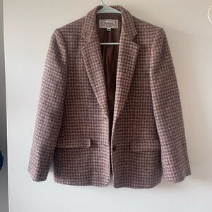 Elegant Women's Brown Houndstooth Blazer